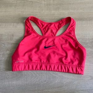 nike dri-fit sports bra